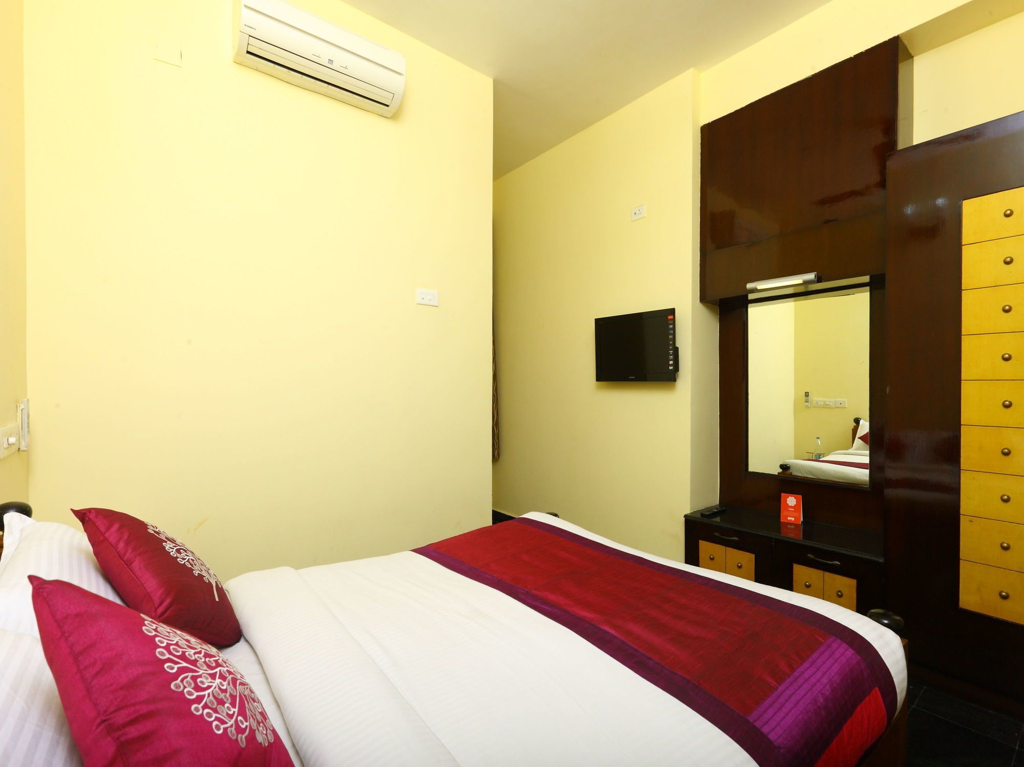 Oyo 10630 Hotel Nano Turf Madurai Exterior photo